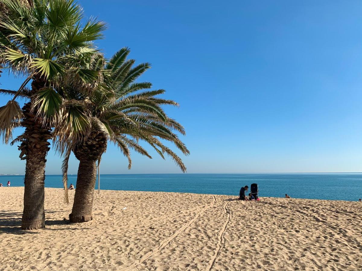 Vila Badalona Exteriér fotografie